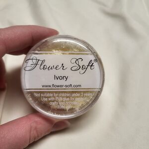 Flower Soft Ivory Scrapbooking Embellishing Powder Flocking 30ml